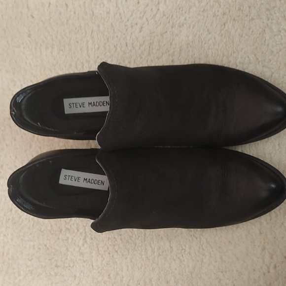 Steve Madden black booties - Picture 6 of 6